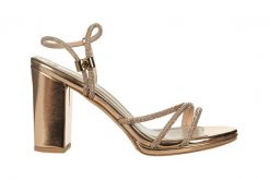 Sandały Bayla-187 587-1705 Rose PU 187175, Różowe złoto, Skóra ekologiczna - 37. Żółte sandały Bayla, z aplikacjami, z materiału, bez obcasa, na obcasie, bez zapięcia. W wyprzedaży za 224.10 zł.