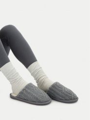 G-Star Raw Kapcie CEO-WSS21711-01A Szary. Szare obuwie domowe G-Star, bez wzorów, z materiału, bez zapięcia. Za 89.99 zł.