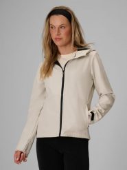 4F Kurtka softshell wiatroodporna membrana 5000 damska - kremowa L. Białe kurtki sportowe 4f, l, bez wzorów, z softshellu, bez kaptura, trekkingowe. Za 299.99 zł.