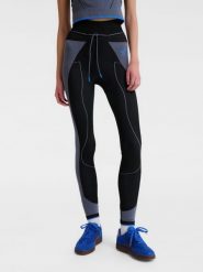 Damskie legginsy bezszwowe Hummel. Czarne legginsy Hummel, l, bez wzorów, z materiału, z podwyższonym stanem, na fitness i siłownię. Za 168.65 zł.