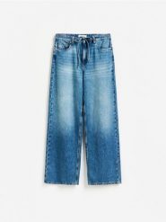 Jeansy straight z wiązanym paskiem - niebieski. Niebieskie jeansy Reserved, bez wzorów. Za 199.99 zł.