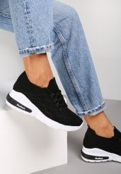 Czarne Buty Sportowe Philone. Czarne obuwie sportowe Renee, z jeansu, bez zapięcia, do biegania. W wyprzedaży za 39.99 zł.