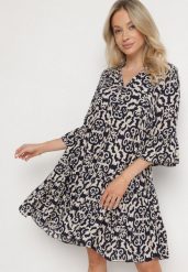 Granatowa Sukienka Rozkloszowana z Bawełny w Etniczny Wzór Zalista. Niebieskie sukienki Born2be, na co dzień, l, bez wzorów, z bawełny, boho, bez kołnierzyka, bez ramiączek, mini, rozkloszowane. Za 49.99 zł.