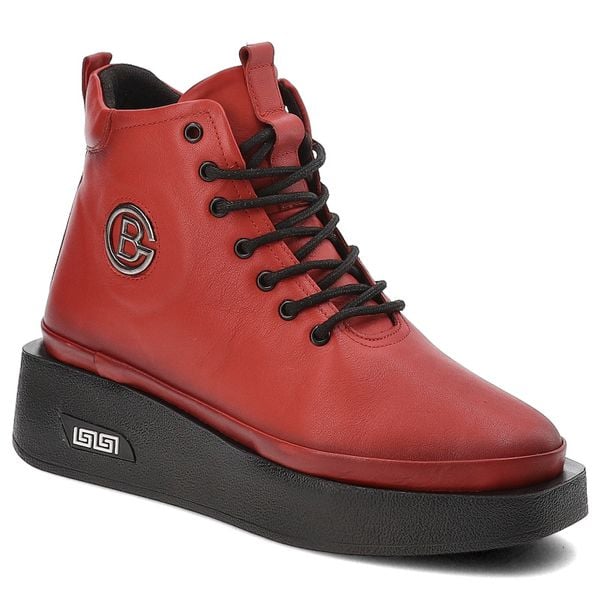 Czerwone Botki Artiker Stylowe Obuwie Na Koturnie. Czerwone botki Artiker, na zimę, bez wzorów, ze skóry, bez obcasa, na koturnie, bez zapięcia. Za 279.00 zł.