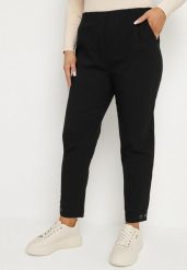 Czarne Spodnie z Wiskozą z Gumką w Talii i Aplikacjami przy Nogawkach Stellorie. Czarne spodnie materiałowe Born2be, na co dzień, plus size, z aplikacjami, z jeansu, plus size. Za 74.99 zł.