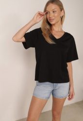 Czarny T-shirt z Bawełny z Trójkątnym Dekoltem Siliphe. Czarne t-shirty Born2be, uniwersalny, bez wzorów, z bawełny, bez kołnierzyka, bez ramiączek. Za 79.99 zł.