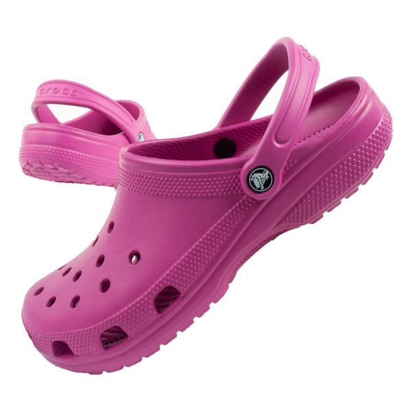 Sandały chodaki damskie Crocs Classic. Czerwone sandały Crocs, bez wzorów, bez obcasa, bez zapięcia. Za 169.00 zł.