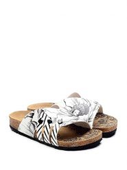 Calceo Klapki w kolorze czarno-białym rozmiar: 36. Białe klapki Calceo, bez wzorów, z materiału, z otwartym noskiem, bez obcasa. Za 122.96 zł.