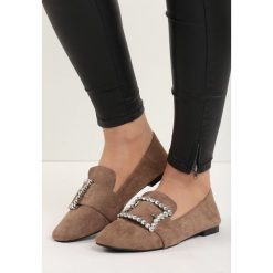 Brązowe Mokasyny Vestige. Brązowe mokasyny Born2be, bez wzorów, z okrągłym noskiem, bez obcasa. Za 49.99 zł.
