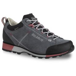 Buty trekkingowe damskie Dolomite Cinquantaquattro Hike Low Evo GTX. Czerwone trekkingi Dolomite, trekkingowe. W wyprzedaży za 520.00 zł.
