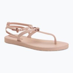 Sandały damskie Ipanema Atena. Czerwone sandały Ipanema, bez wzorów, z materiału, klasyczne, bez obcasa, bez zapięcia. Za 129.99 zł.