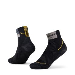 Skarpety biegowe Buff Coolnet Quarter Sock CQ - graphite 42-44. Czarne skarpety Buff, bez wzorów, z elastanu. Za 93.49 zł.