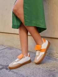 Bellucci Sneakersy w kolorze kremowo-pomarańczowo-beżowym rozmiar: 40. Brązowe trampki Bellucci, bez wzorów, bez zapięcia. Za 114.95 zł.