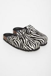 Klapki Mule damskie skórzane SCHOLL. Klapki Scholl, bez wzorów, bez obcasa. Za 729.00 zł.