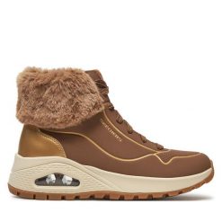Botki Skechers. Brązowe botki Skechers, bez wzorów, bez obcasa, na płaskiej podeszwie, bez zapięcia. Za 429.99 zł.