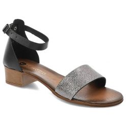 Czarne Sandały Armodo Eleganckie Obuwie Damskie. Czarne sandały Armodo, bez wzorów, ze skóry, eleganckie, bez obcasa, na obcasie, bez zapięcia. Za 215.99 zł.