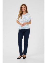 Kaffe Bluzka "Amber" w kolorze biało-błękitnym rozmiar: 42. Białe bluzki Kaffe, s, bez wzorów, z wiskozy, klasyczne, bez kołnierzyka, bez ramiączek. Za 104.99 zł.