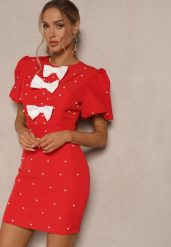Czerwona Sukienka Dopasowana z Perełkami i Kokardkami Sovmoi. Czerwone sukienki Renee, na co dzień, m, bez wzorów, bez kołnierzyka, bez ramiączek, mini, dopasowane. Za 129.99 zł.