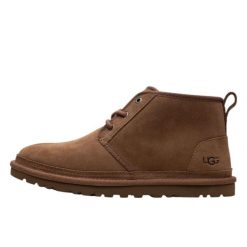 Buty do chodzenia dla dorosłych UGG Neumel Boot Chestnut. Brązowe obuwie sportowe UGG, bez zapięcia, trekkingowe. Za 662.80 zł.