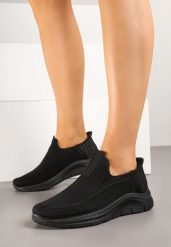 Czarne Wsuwane Buty Sportowe Sneakersy na Tłoczonej Podeszwie Fadema. Czarne obuwie sportowe Born2be, bez zapięcia. W wyprzedaży za 59.49 zł.