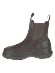 Moon Boot Skórzane botki "Luna Chelsea Suede" w kolorze brązowym rozmiar: 39. Brązowe botki Moon Boot, bez wzorów, bez obcasa, bez zapięcia. Za 538.95 zł.