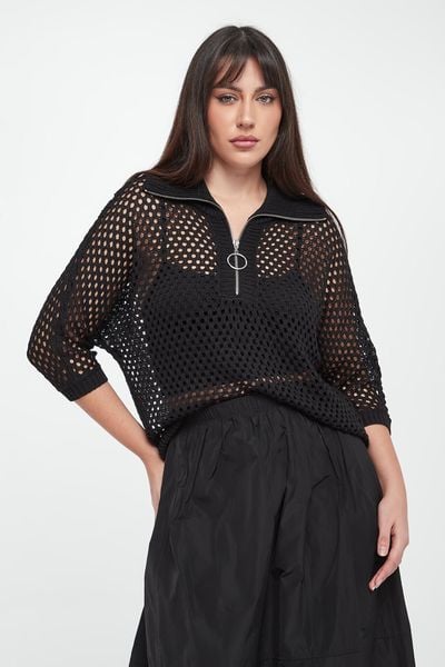 Bluzka damska ażurowa JOSEPH RIBKOFF. Bluzki Joseph Ribkoff, m, w ażurowe wzory, bez kołnierzyka, bez ramiączek. Za 689.00 zł.