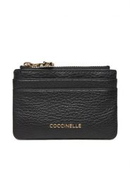 Coccinelle Bilonówka Coccinelle C-Me Softy E2 TBM 17 39 01 Czarny. Czarne portfele Coccinelle, bez wzorów, ze skóry. Za 299.99 zł.