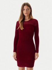 Guess Sukienka dzianinowa W5BK63 Z0890 Czerwony Slim Fit. Czerwone sukienki Guess, m, z aplikacjami, z dzianiny, bez kołnierzyka, bez ramiączek. Za 499.99 zł.
