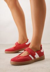 Czerwone Tenisówki w Stylu Balerinek z Zapięciem na Rzep Talwan. Czerwone baleriny Born2be, z jeansu, bez zapięcia, tenisowe. Za 84.99 zł.