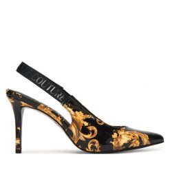 Szpilki Versace Jeans Couture. Czarne szpilki Versace Jeans Couture, bez wzorów, z jeansu, bez obcasa, na szpilce, bez zapięcia. Za 989.99 zł.