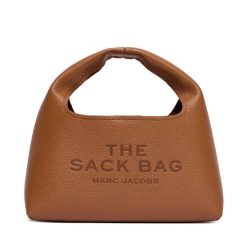Torebka Marc Jacobs. Brązowe torebki klasyczne Marc Jacobs, bez wzorów, bez dodatków. Za 1,749.00 zł.