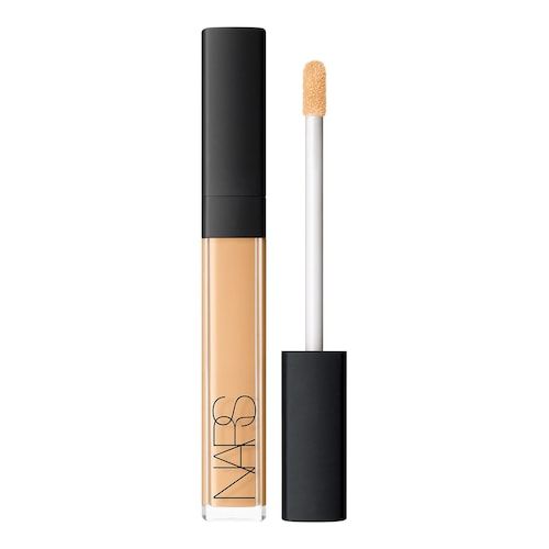 Nars - Radiant Creamy Concealer - Korektor Cieni Pod Oczami - Praline (6 ml) - Dla Kobiet. Korektory NARS. Za 179.00 zł.