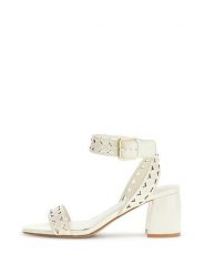 Guess Sandały 181567 Beżowy. Brązowe sandały Guess, z aplikacjami, bez obcasa, na słupku, bez zapięcia. Za 589.99 zł.