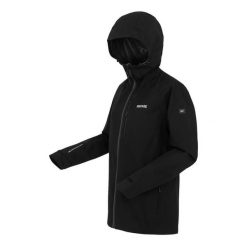 Kurtka turystyczna przeciwdeszczowa damska Birchdale wodoodporna. Czarne kurtki sportowe Regatta, bez wzorów, bez kaptura, trekkingowe. Za 209.99 zł.