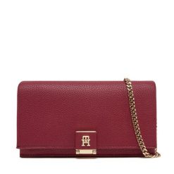 Torebka Tommy Hilfiger. Czerwone torebki klasyczne TOMMY HILFIGER, bez wzorów, bez dodatków. Za 349.99 zł.