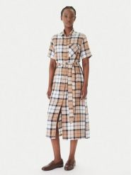 Barbour Sukienka koszulowa Fern LDR0988BR37 Beżowy Slim Fit. Brązowe sukienki Barbour, bez wzorów, z lyocellu, bez kołnierzyka, bez ramiączek, koszulowe. Za 589.99 zł.