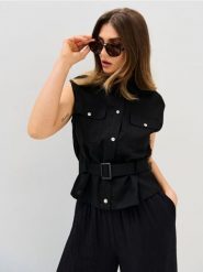 Koszula bez rękawów z wiskozą i domieszką lnu - czarny. Czarne koszule Sinsay, l, bez wzorów, z wiskozy, bez kołnierzyka, bez ramiączek. Za 49.99 zł.