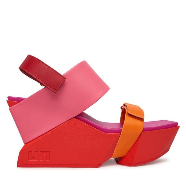 Sandały United Nude. Czerwone sandały United Nude, bez wzorów, bez obcasa, na koturnie, bez zapięcia. Za 1,069.99 zł.