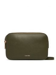 Calvin Klein Torebka Foil Logo Elongated Camera Bag LV04F3276G Zielony. Zielone listonoszki Calvin Klein, bez wzorów, ze skóry, bez dodatków. Za 409.99 zł.