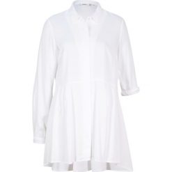 Bluzka z dłuższym tyłem. Czarne bluzki bonprix, bez wzorów, z wiskozy, bez kołnierzyka, bez ramiączek. Za 122.99 zł.