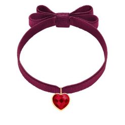 Bransoletka z pozłacanym sercem z czerwonym kryształem na podwójnej bordowej wstążce. Czerwone bransoletki Lilou, pozłacane. Za 128.00 zł.