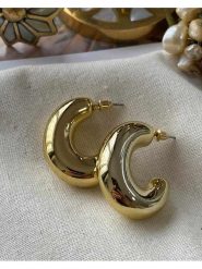 Luseera Pozłacane kolczyki-półkreole rozmiar: onesize. Żółte kolczyki Luseera, pozłacane. Za 57.60 zł.