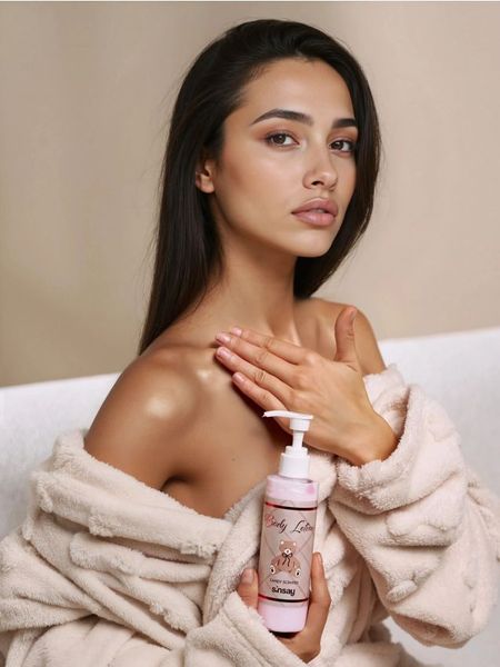 Balsam do ciała i peeling - wielobarwny. Balsamy i kremy do ciała Sinsay. Za 19.99 zł.