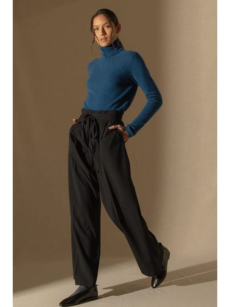 Perfect Cashmere Kaszmirowy golf w kolorze niebieskim rozmiar: S. Niebieskie golfy Perfect Cashmere, s, bez wzorów, z kaszmiru, bez ramiączek. Za 379.95 zł.