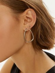 Calvin Klein Kolczyki 35000450 Srebrny. Szare kolczyki Calvin Klein, metalowe. Za 219.99 zł.