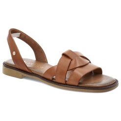 Sandały damskie Armodo, cholewka ze skóry naturalnej z krzyżującymi się paskami odkryty fason, brązowe, 40537. Brązowe sandały Armodo, bez wzorów, ze skóry, bez obcasa, bez zapięcia. Za 299.00 zł.