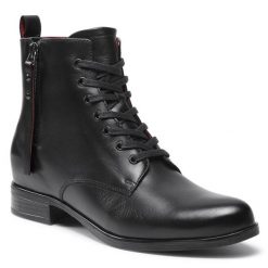 Botki Lasocki. Zielone botki Lasocki, bez wzorów, bez obcasa, na płaskiej podeszwie, bez zapięcia. Za 299.99 zł.