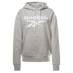 Damska bluza z kapturem Reebok Identity Logo Fleece. Fioletowe bluzy Reebok, na jesień, s, bez wzorów, z bawełny, z kapturem. Za 275.15 zł.