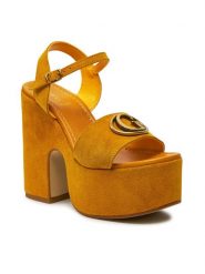 Guess Sandały Clody FLJCLO SUE04 Żółty. Żółte sandały Guess, z aplikacjami, ze skóry, bez obcasa, na słupku, bez zapięcia. Za 609.99 zł.