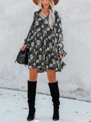 Milan Kiss Sukienka w kolorze czarnym ze wzorem rozmiar: XL. Czarne sukienki Milan Kiss, xl, bez wzorów, bez kołnierzyka, bez ramiączek, mini. Za 118.56 zł.